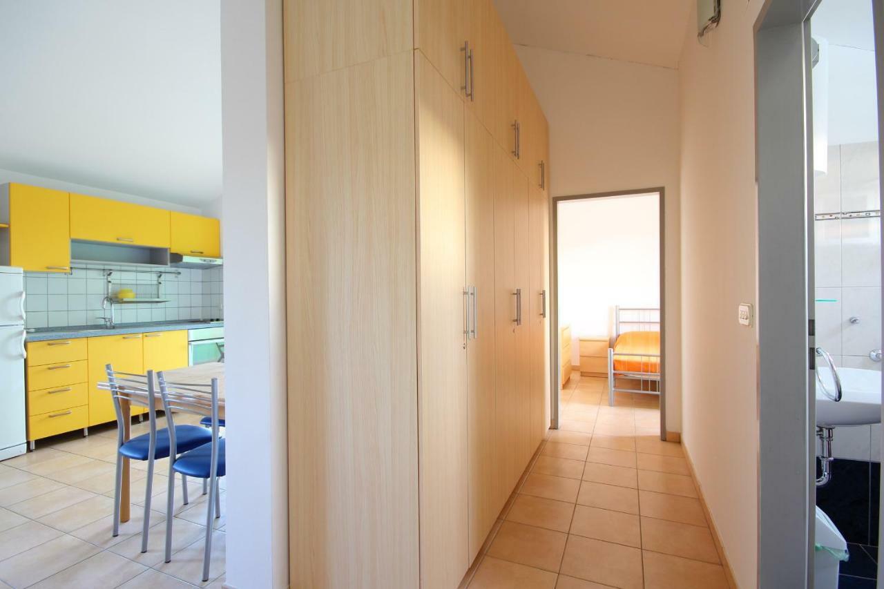 Apartments Kala Mendula 苏提万 外观 照片